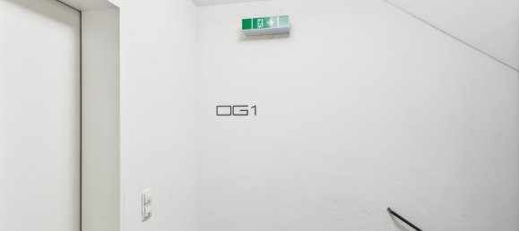 Квартира с 3 комнатами в Вена, Австрия № 130384 3