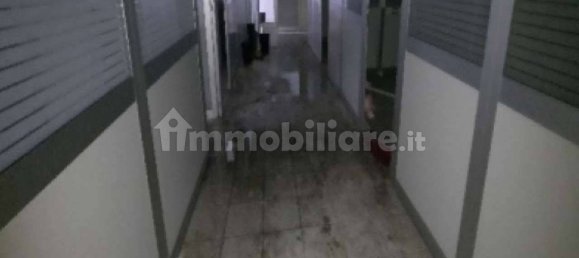 Armazém em Cassano Magnago, Italy 1920 m² N.º 285800 4