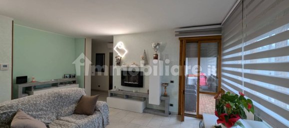 2 chambres Appartement à Ossona, Italy No. 317738 6