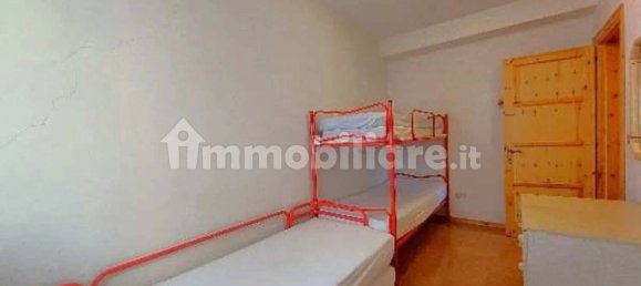 Apartamento de 3 dormitorios en Abetone Cutigliano, Italy No. 350997 10