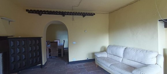 4-salle Maison à Barga, Italy No. 114645 12