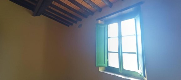 4-salle Maison à Barga, Italy No. 114645 31