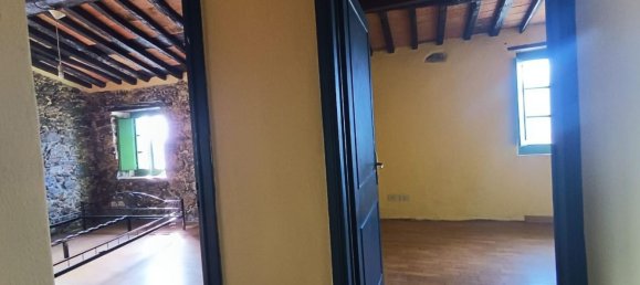 4-salle Maison à Barga, Italy No. 114645 25