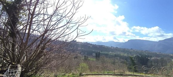 4-salle Maison à Barga, Italy No. 114645 8