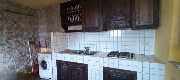 4-salle Maison à Barga, Italy No. 114645 19