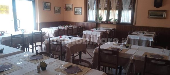 5-Zimmer Gewerbliche Immobilie in Ospedaletto Lodigiano, Italy, Nr. 6959 11