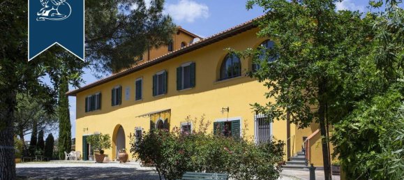 9 bedrooms Commercial property in Cerreto Guidi, Italy No. 316522 12