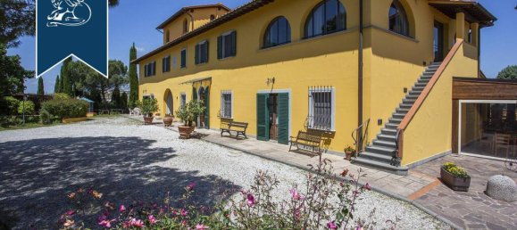 9 bedrooms Commercial property in Cerreto Guidi, Italy No. 316522 15