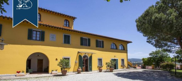 9 bedrooms Commercial property in Cerreto Guidi, Italy No. 316522 23