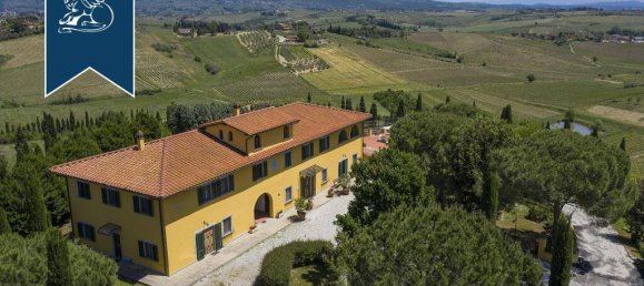 9 bedrooms Commercial property in Cerreto Guidi, Italy No. 316522 2