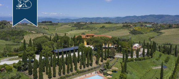 9 bedrooms Commercial property in Cerreto Guidi, Italy No. 316522 8