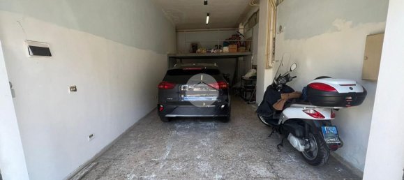 42m² Garage in Pescara, Italy No. 146902 10