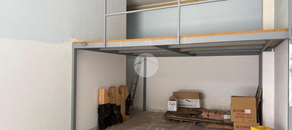 42m² Garage in Pescara, Italy No. 146902 16