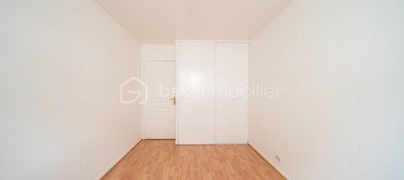 2 bedrooms Apartment in La Riche, France No. 42739 20