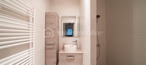 2 bedrooms Apartment in La Riche, France No. 42739 22