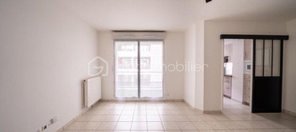2 bedrooms Apartment in La Riche, France No. 42739 15