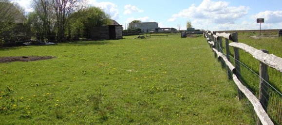  قطعة أرض في Fresnay-sur-Sarthe, France رقم 337453 3