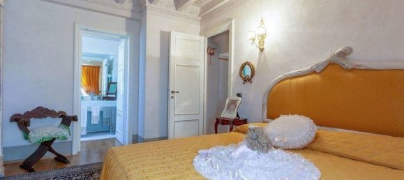 5 Schlafzimmer Villa in Capannori, Italy, Nr. 56681 23