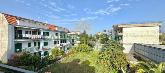 6 rooms Villa in Villaricca, Italy No. 10504 4