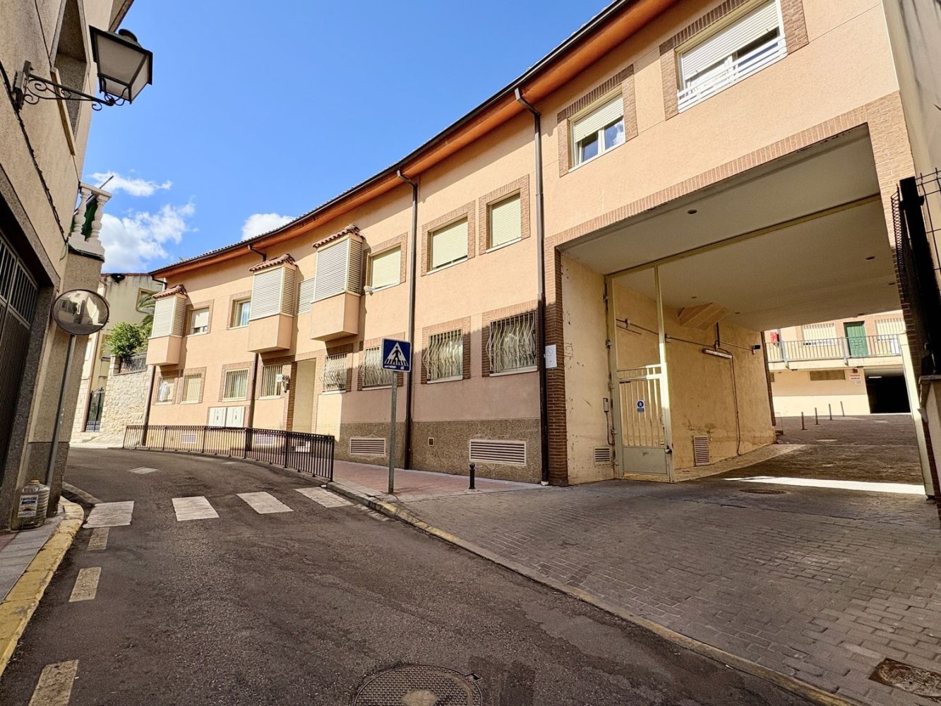 Дуплекс с 2 спальнями в Эль Молар, Испания № 202301