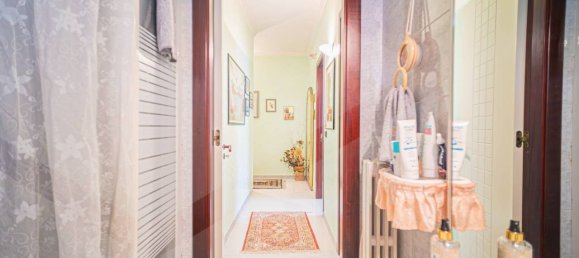 4 rooms Apartment in Bari, Italy No. 20284 23