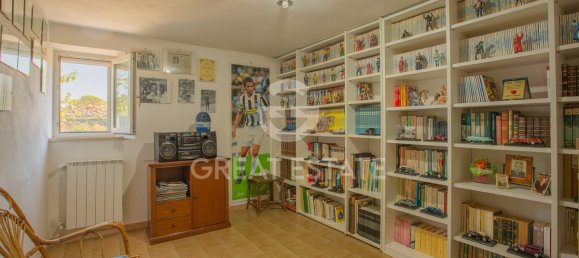 Villa de 4 dormitorios en Castiglione del Lago, Italy No. 332812 25