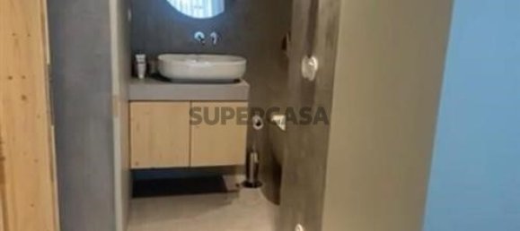 3 bedrooms Apartment in Porto, Portugal No. 162037 10