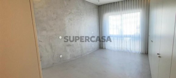 3 bedrooms Apartment in Porto, Portugal No. 162037 12
