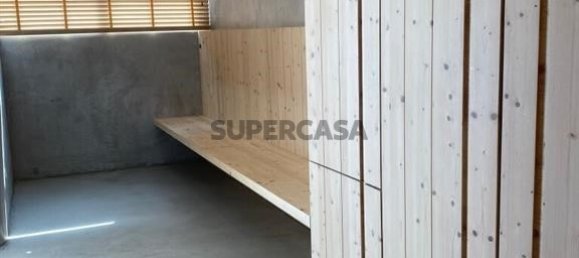3 bedrooms Apartment in Porto, Portugal No. 162037 8