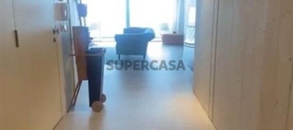3 bedrooms Apartment in Porto, Portugal No. 162037 2