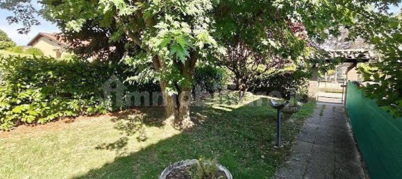 Apartamento de 2 dormitorios en Zocca, Italy No. 279908 3
