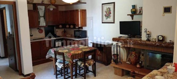 Apartamento de 2 dormitorios en Zocca, Italy No. 279908 9