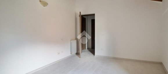 Квартира с 3 комнатами в Реджо Эмилия, Италия № 2447 28