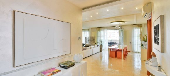 3 غرف نوم شقة في Seregno, Italy رقم 345668 8