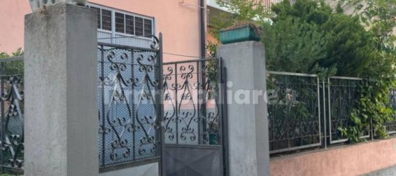 Edificio de 4 habitaciónes en Saracena, Italy No. 339378 4