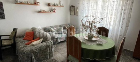 Edificio de 4 habitaciónes en Saracena, Italy No. 339378 12