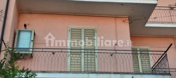 Edificio de 4 habitaciónes en Saracena, Italy No. 339378 2