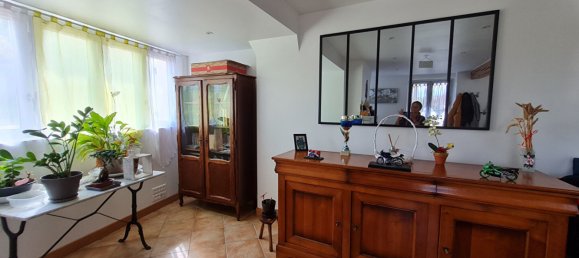 2 bedrooms House in Neron, France No. 57960 5