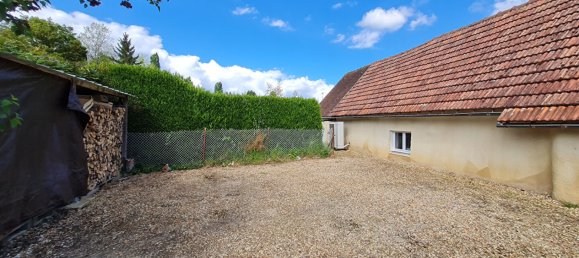 2 bedrooms House in Neron, France No. 57960 2