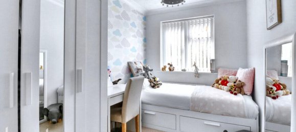 4 bedrooms House in Orsett, United Kingdom No. 4964 13