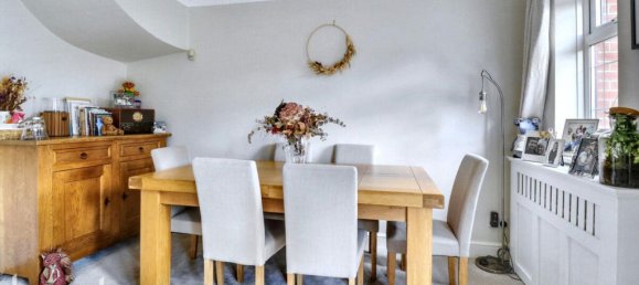 4 bedrooms House in Orsett, United Kingdom No. 4964 10