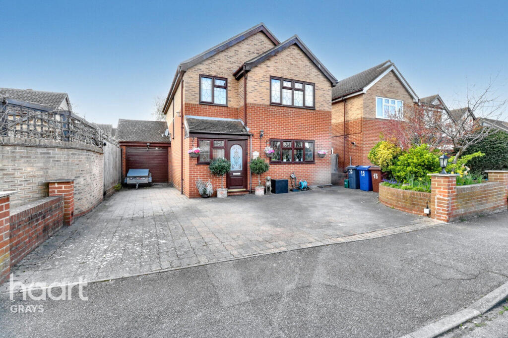 4 bedrooms House in Orsett, United Kingdom No. 4964