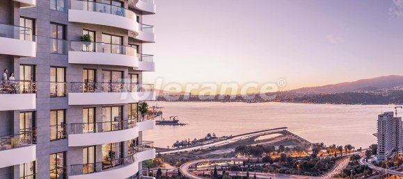 شقة 1+1 في Izmir, Turkey رقم 7123 4