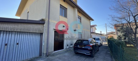 9غرفة منزل في Udine, Italy رقم 94123 56