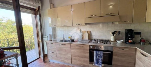 3 Schlafzimmer Wohnung in Bastia Umbra, Italy, Nr. 356569 6