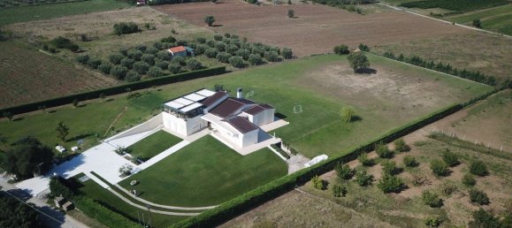 5 غرف نوم فيلا في Epanomi, Greece رقم 3441 3