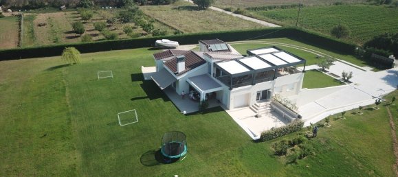 5 غرف نوم فيلا في Epanomi, Greece رقم 3441 6