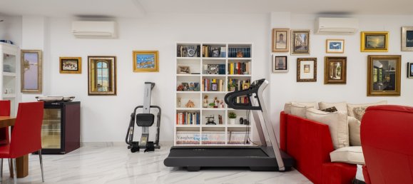 4 Schlafzimmer Villa in Malaga, Spain, Nr. 136915 43