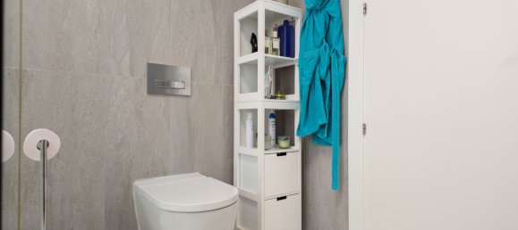 4 Schlafzimmer Villa in Malaga, Spain, Nr. 136915 26