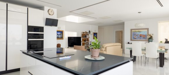 4 Schlafzimmer Villa in Malaga, Spain, Nr. 136915 21